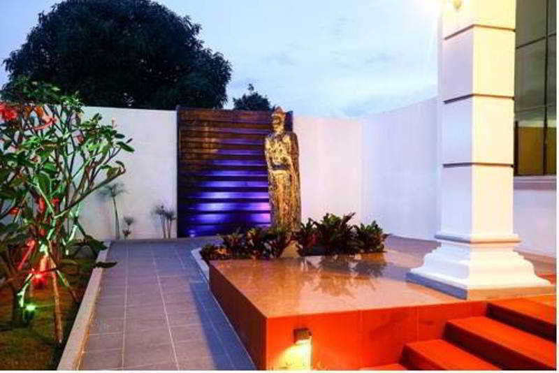 Hotel Mae Yu Lim Boutique Siem Reap Exterior foto